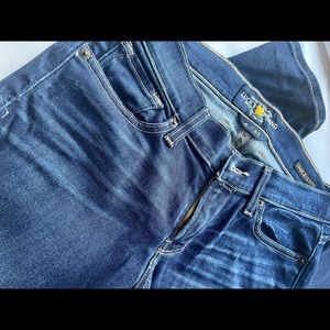 Lucky Brand Charlie Skinny Jeans size 4/27